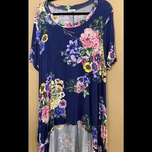ODDY Blue Floral SS Hi-Lo Tunic 2X